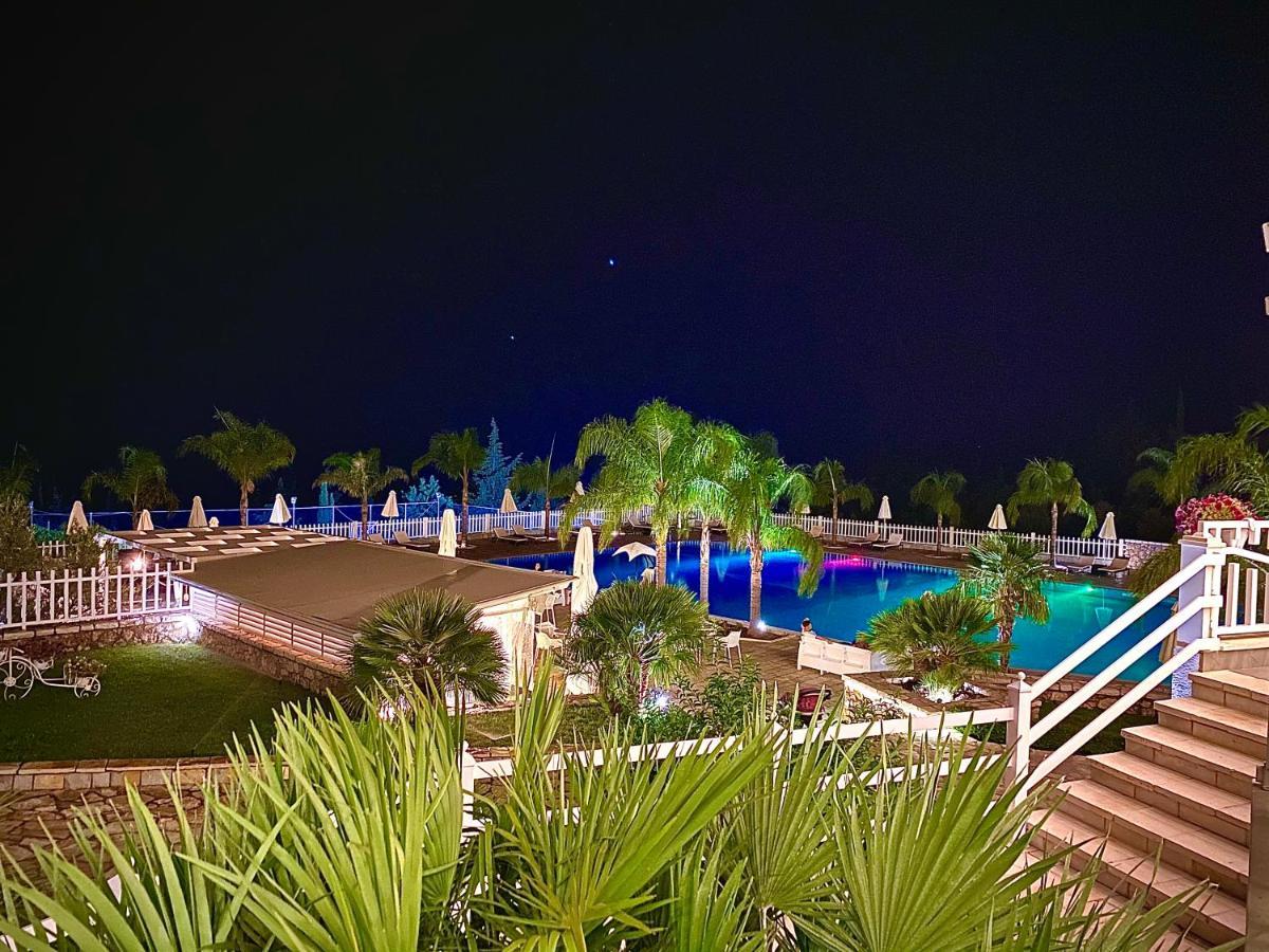 Hotel Elysium