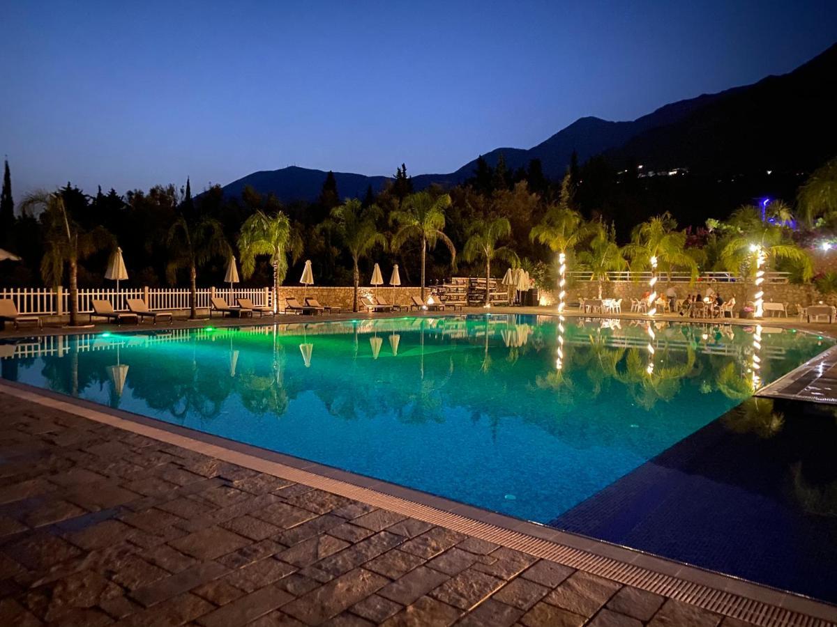 Elysium Hotel 5*