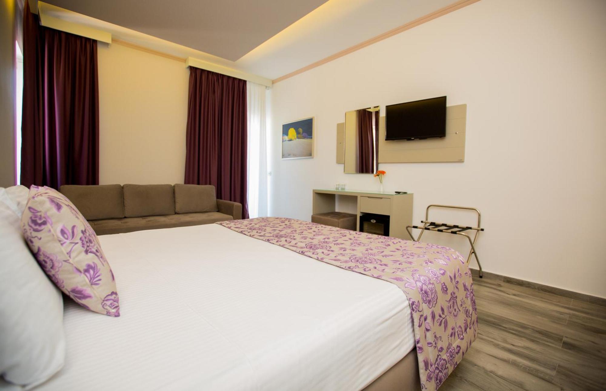 Elysium Hotel