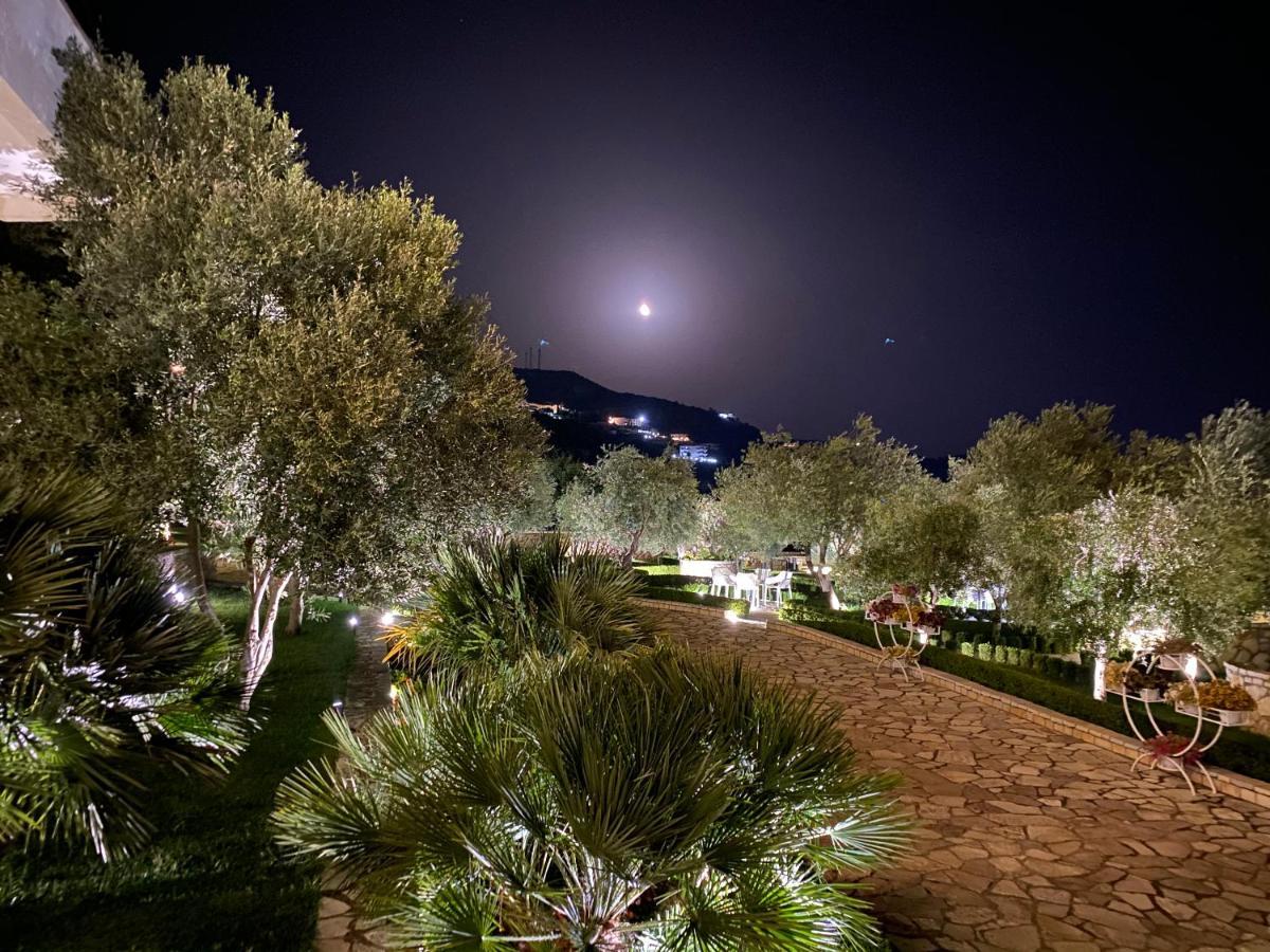 Elysium 5* Dhermi