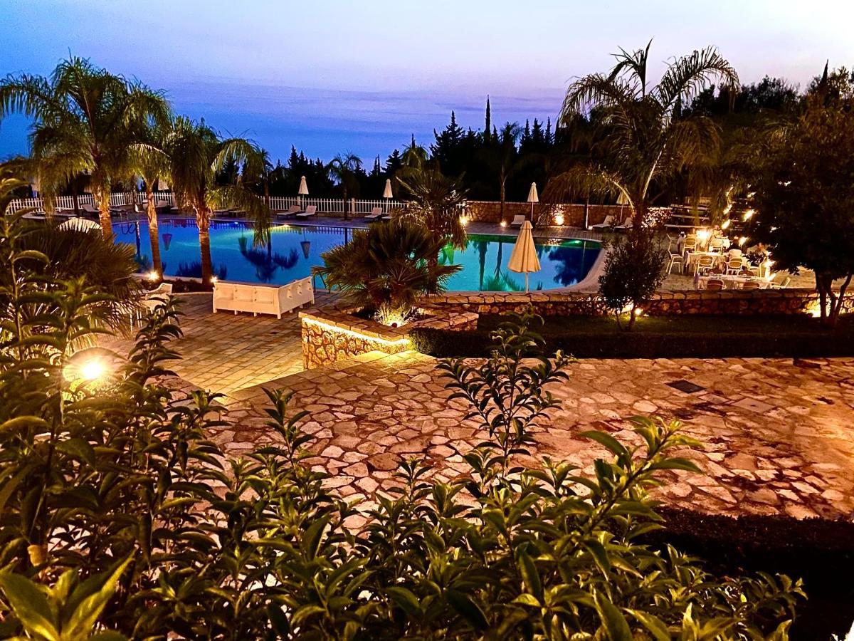 Elysium 5* Dhermi