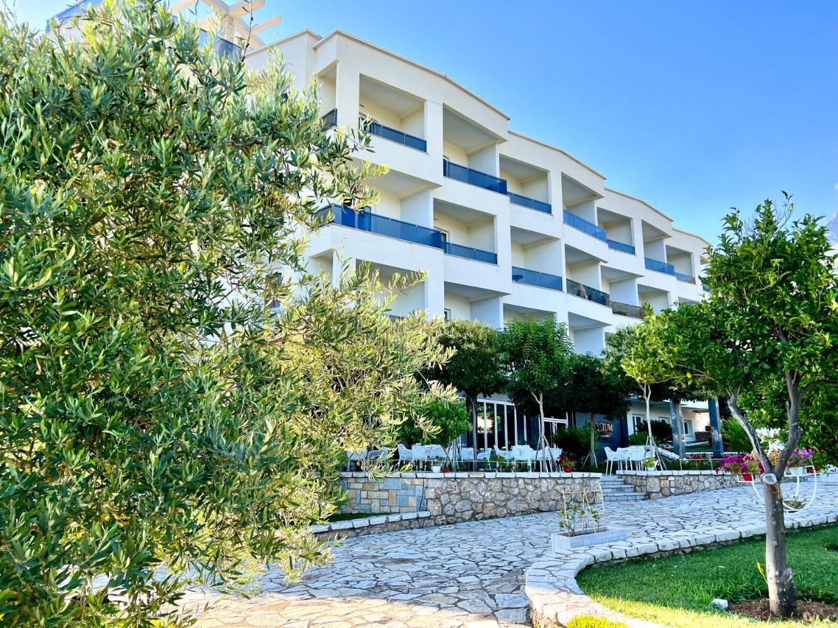 Elysium Hotel 5*